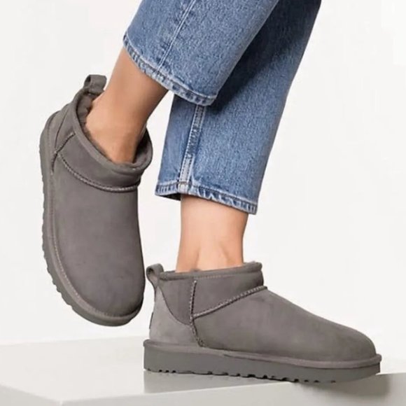 UGG Shoes - 🎁 UGG Classic Ultra Mini Women's Ankle Boot
